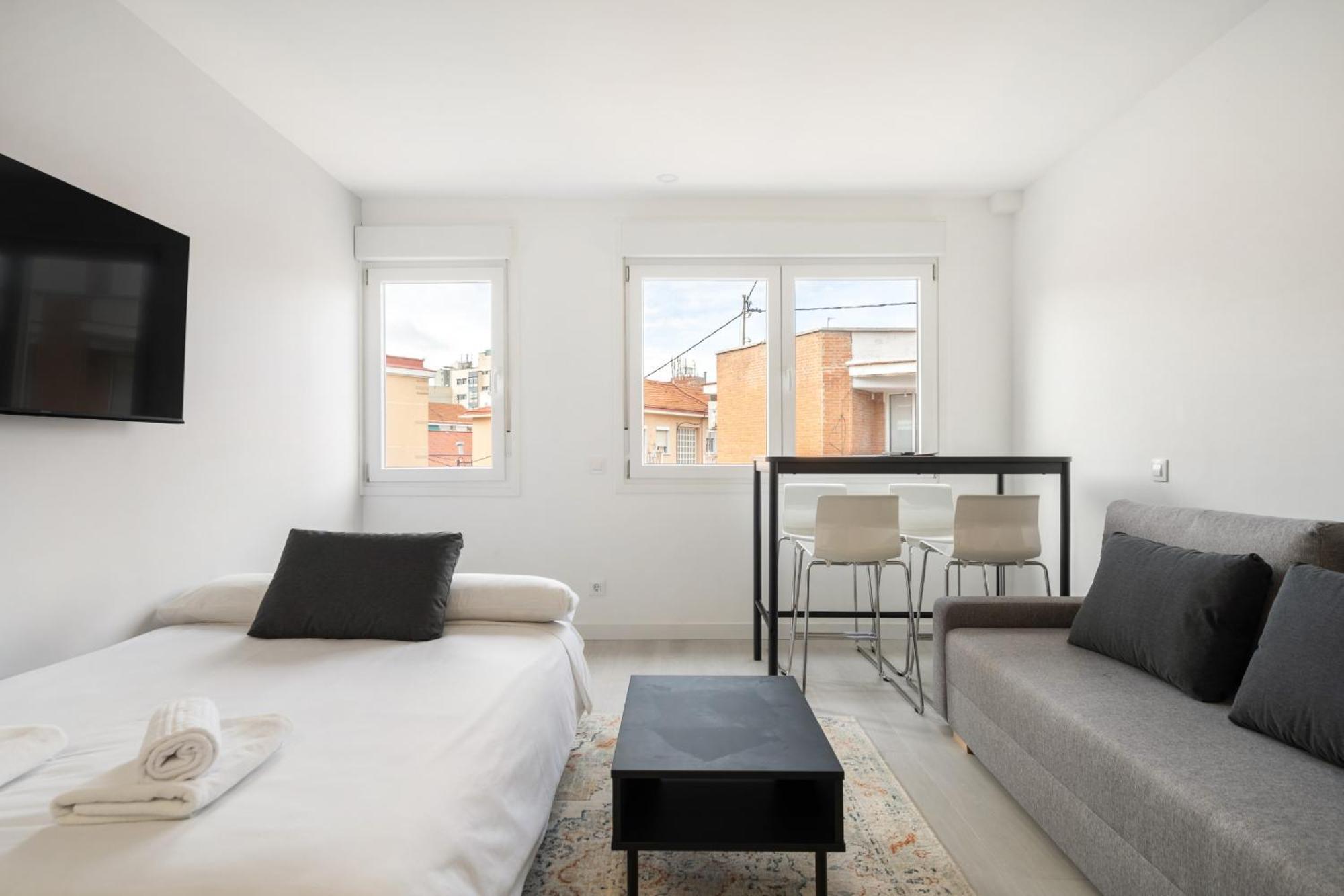 Madrid Riverside Studios Con Parking Incluido Alquiler Temporal Экстерьер фото