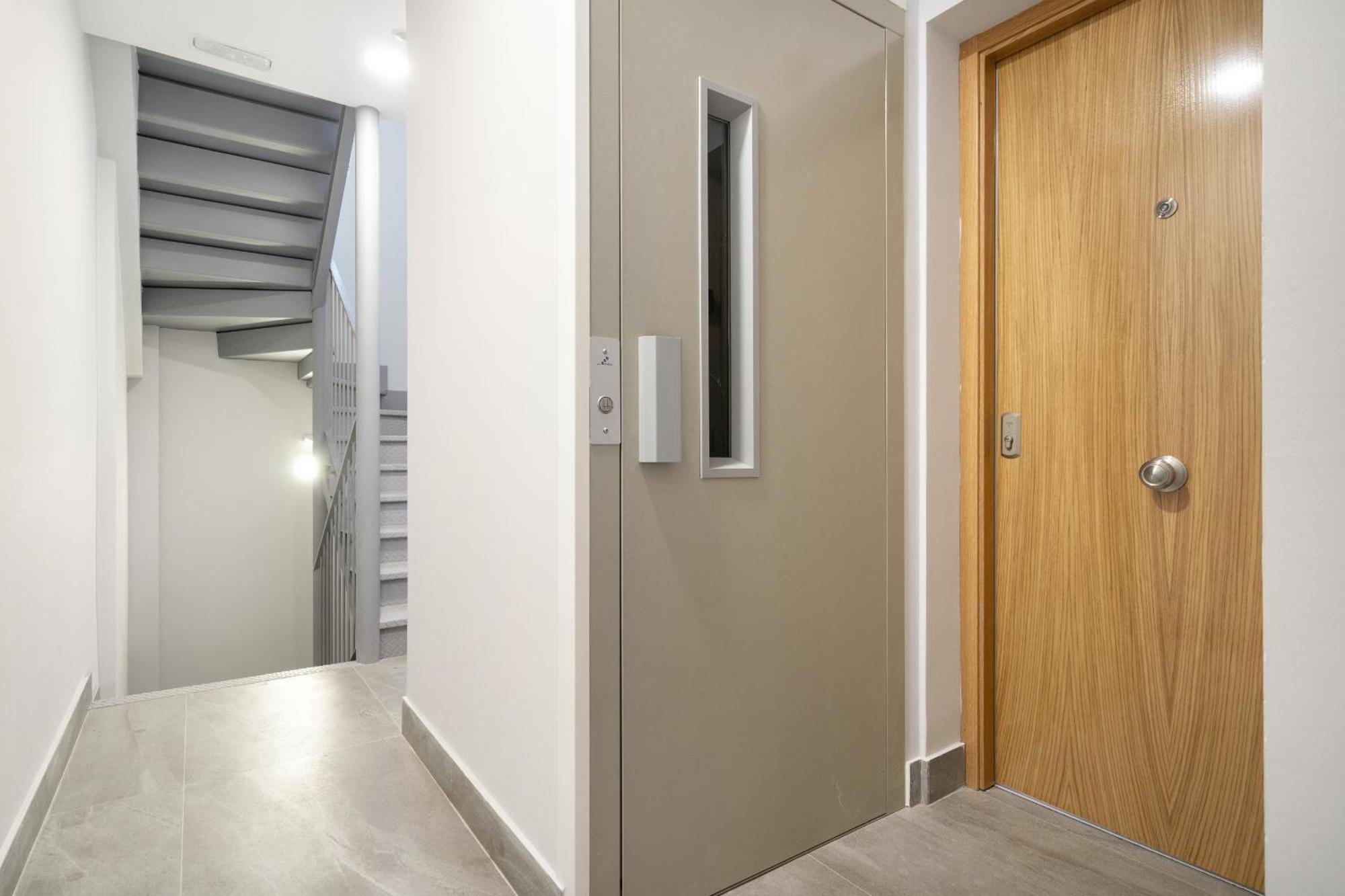 Madrid Riverside Studios Con Parking Incluido Alquiler Temporal Экстерьер фото